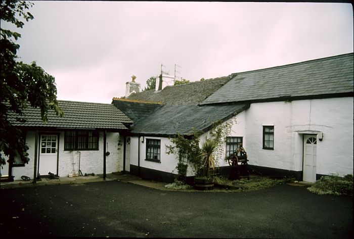 Watford Fach Guest House in Caerphilly, England