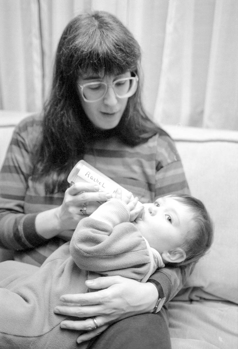 ddb 19941128 030-010