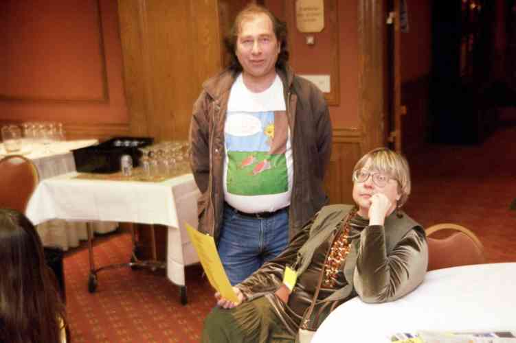 prx apr1701 073-018_18