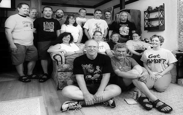 ddb 200208 020-0a-mono