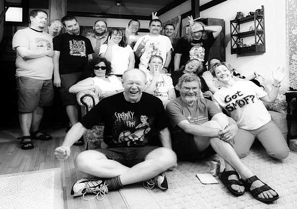 ddb 200208 020-6a-mono