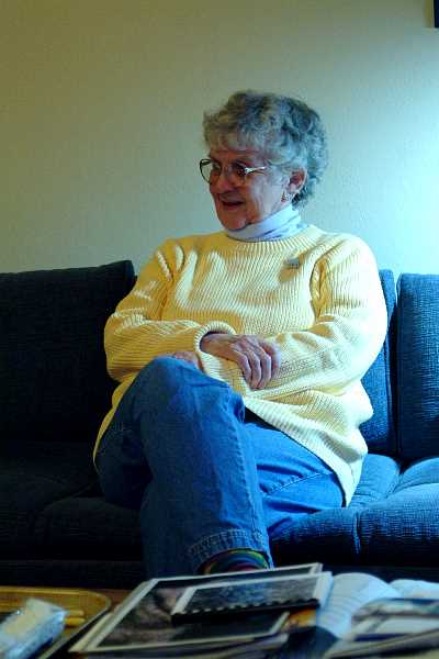 ddb 20030209 010-005