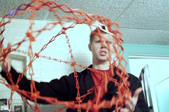 ddb 20030308 010-043