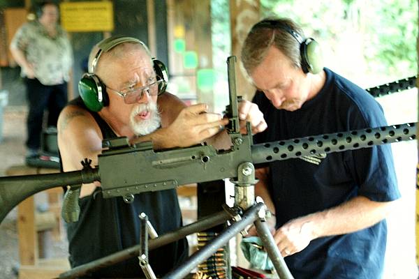 ddb 20030803 010-044