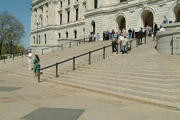 ddb 20040428 010-026