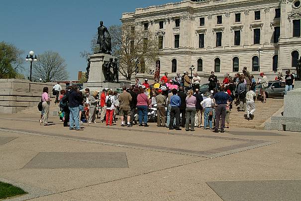 ddb 20040428 010-055