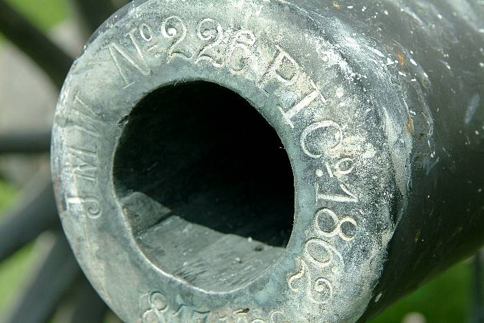 Muzzle of original cannon