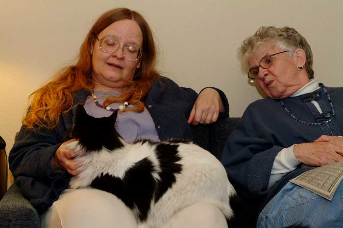 ddb 20041125 010-054