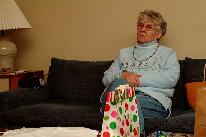 ddb 20050206 010-001