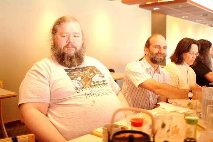 ddb 20050328 010-011