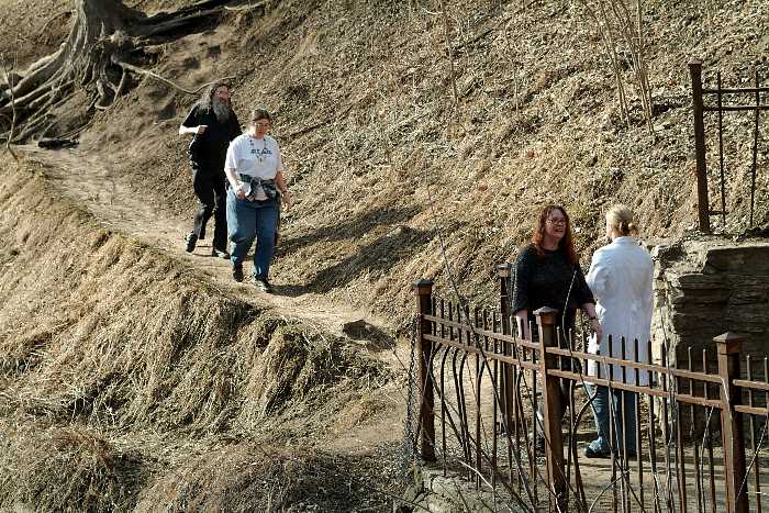 ddb 20050328 010-056