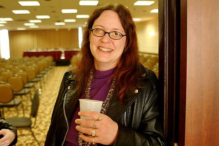 ddb 20050327 010-102