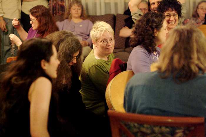 ddb 20050327 020-021