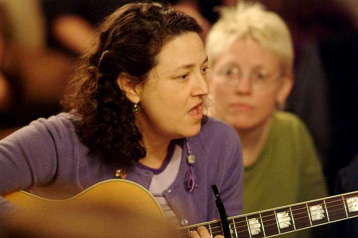 ddb 20050327 020-034