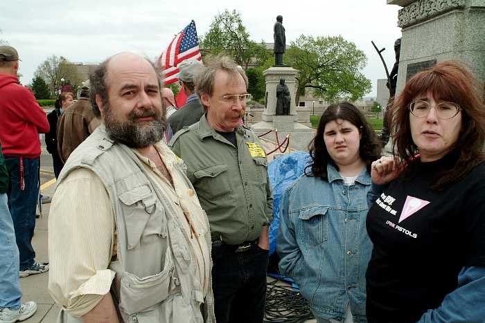 ddb 20050507 010-056