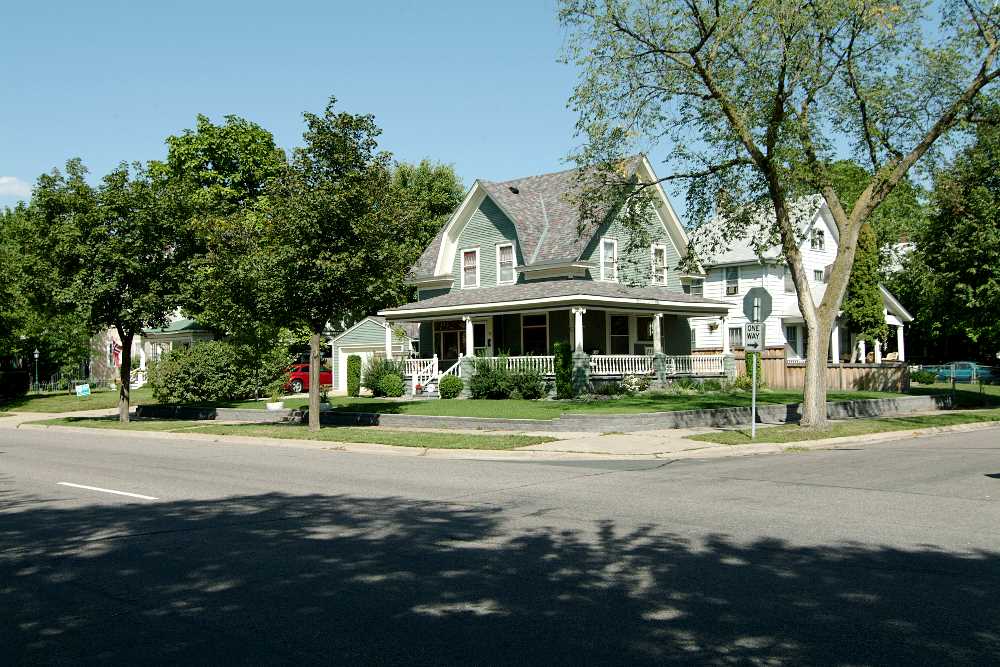 ddb 20050827 010-010