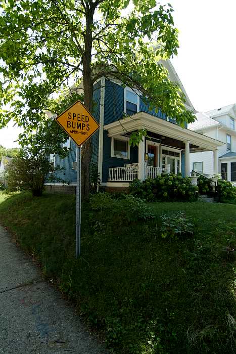 ddb 20050827 010-018