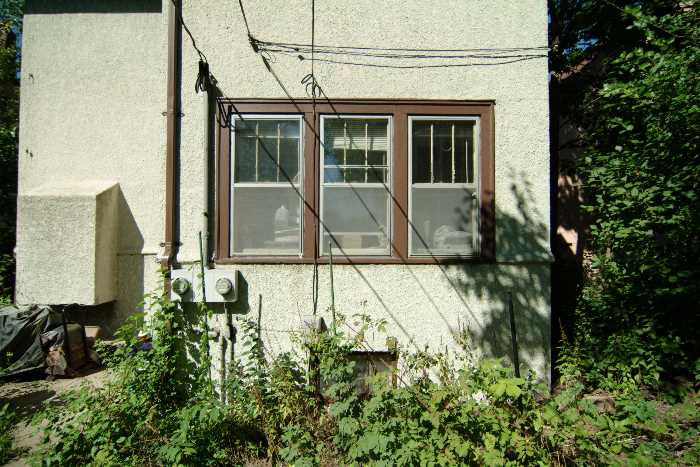 Tokina 12-24mm ATX-Pro DX at 12mm, f4