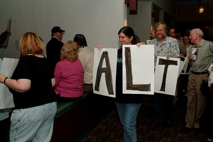 Triumphant return of the cards