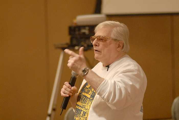 ddb 20060413 010-011