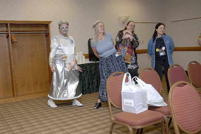 ddb 20060415 010-078