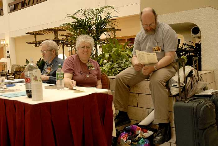 ddb 20060416 010-011