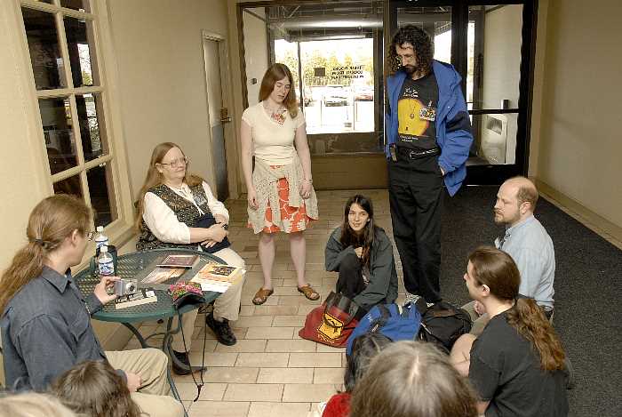 ddb 20060416 010-018