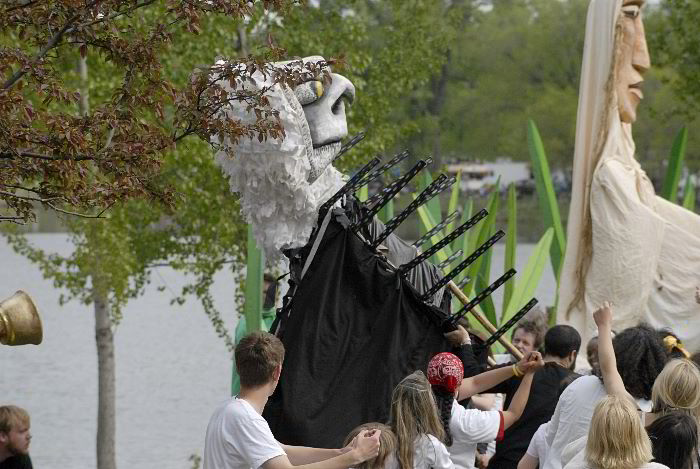 ddb 20060507 010-216