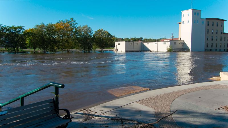 ddb 20100926 010-001