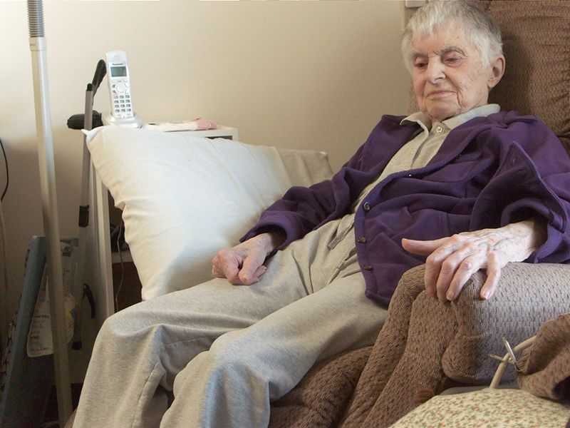 ddb 20101030 010-011