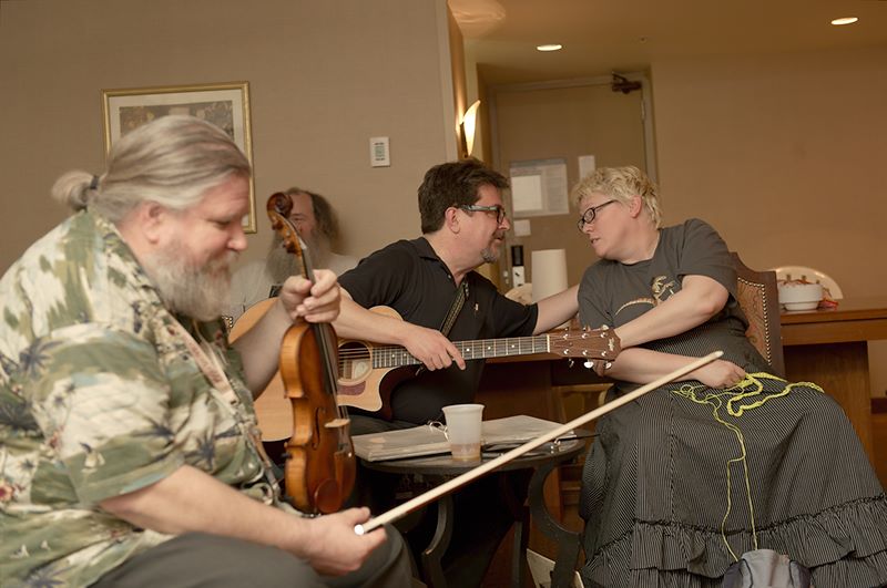 ddb 20110424 010-090