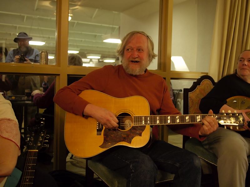 ddb 20120218 010-105