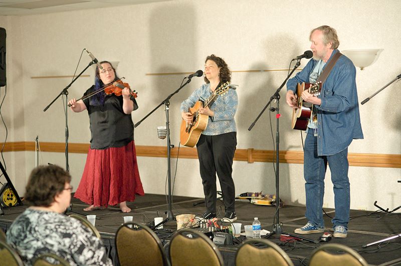 ddb 20120406 010-256