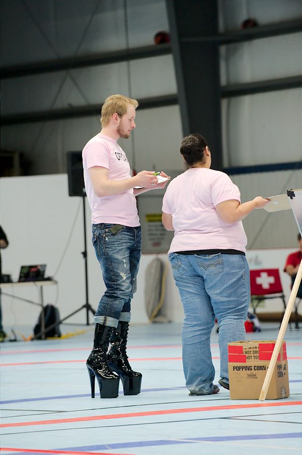 ddb 20141213 010-011