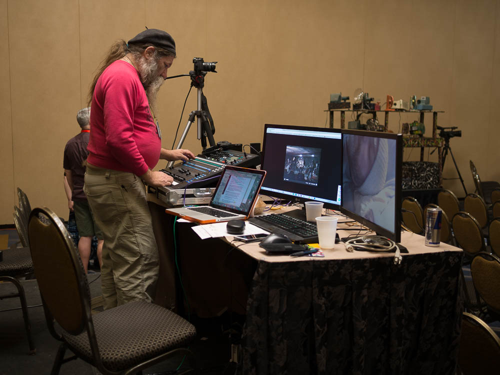 ddb 20150403 100-016