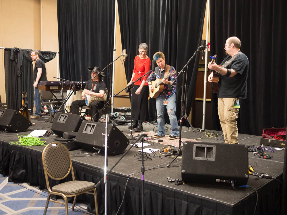 ddb 20150403 100-019