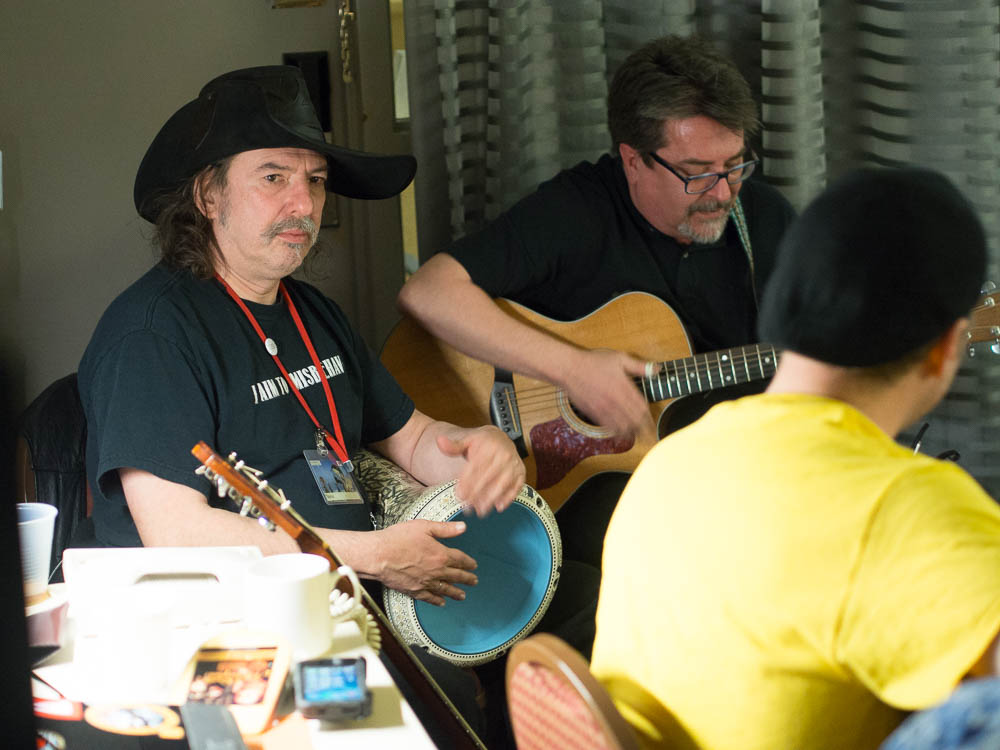 ddb 20150404 100-025