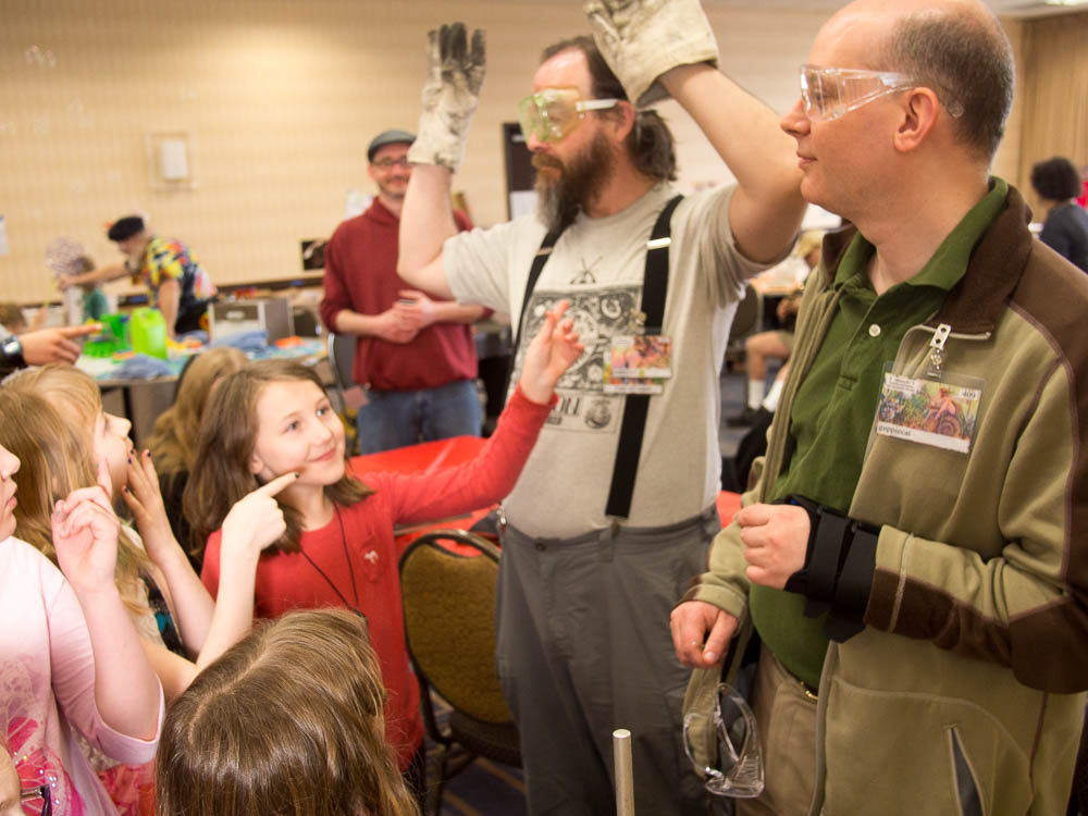 ddb 20160326 010-011