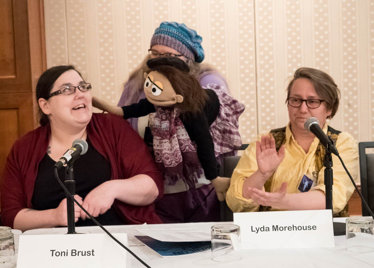 ddb 20180401 010-025-orig