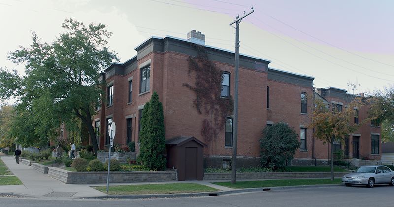 ddb 20101002 010-011